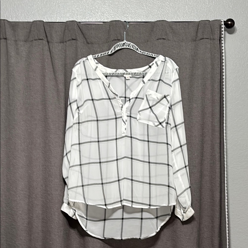 Merona White and Black 3/4 Sleeve Blouse with Mandarin Collar
